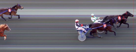 Målfoto for løp 3 på bane BI den 13.04.2014