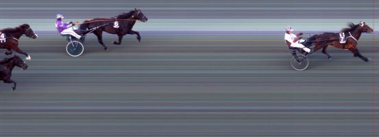 Målfoto for løp 6 på bane BI den 13.04.2014