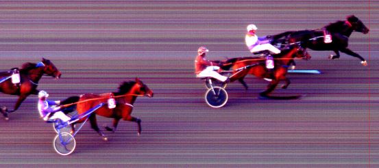 Målfoto for løp 8 på bane BI den 25.04.2014