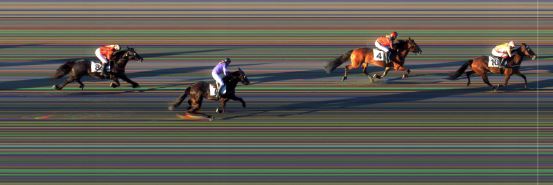 Målfoto for løp 8 på bane BI den 05.06.2015