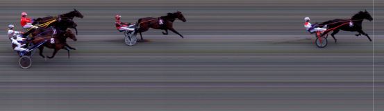 Målfoto for løp 8 på bane BI den 21.06.2015