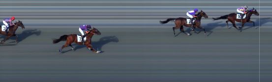 Målfoto for løp 2 på bane BI den 01.08.2015