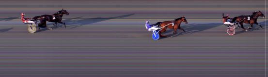 Målfoto for løp 6 på bane BI den 01.08.2015