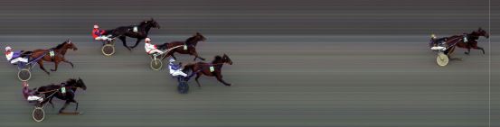 Målfoto for løp 4 på bane BI den 14.11.2015