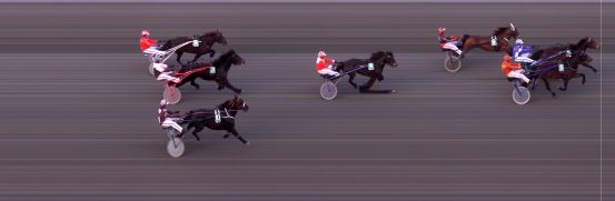 Målfoto for løp 4 på bane BI den 01.04.2016