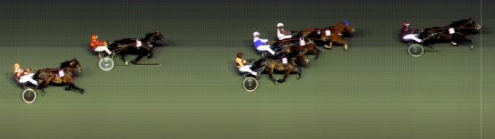 Målfoto for løp 8 på bane BI den 08.04.2016