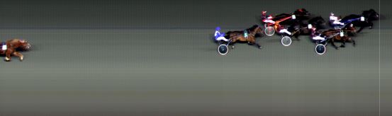 Målfoto for løp 4 på bane BI den 02.10.2016