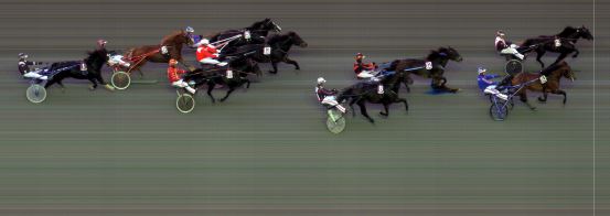 Målfoto for løp 8 på bane BI den 13.10.2018