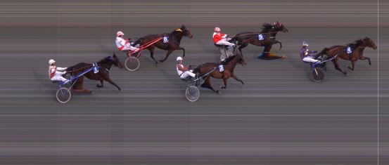 Målfoto for løp 2 på bane BI den 30.03.2019