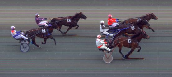 Målfoto for løp 5 på bane BI den 12.04.2021