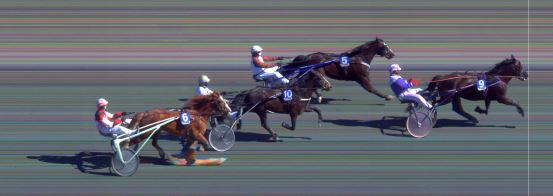 Målfoto for løp 2 på bane BI den 26.04.2021