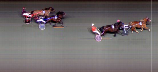 Målfoto for løp 2 på bane BI den 11.03.2022