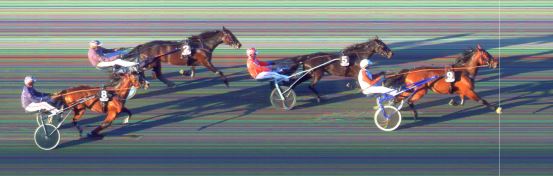 Målfoto for løp 6 på bane BI den 08.05.2022