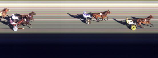 Målfoto for løp 3 på bane BI den 08.10.2022