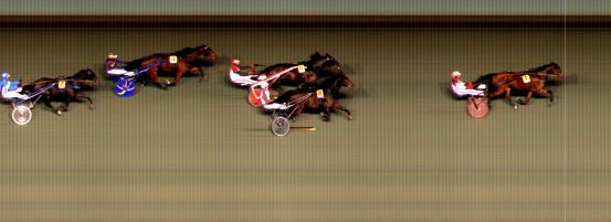 Målfoto for løp 1 på bane BI den 25.10.2024