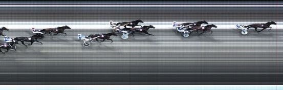 Målfoto for løp 8 på bane BJ den 05.08.2015