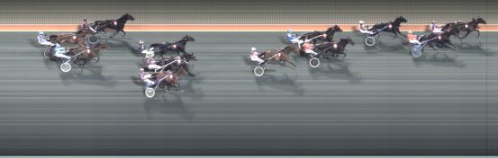 Målfoto for løp 3 på bane BJ den 02.11.2021