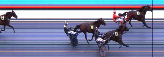 Målfoto for løp 9 på bane DR den 10.08.2019