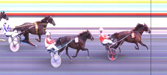 Målfoto for løp 3 på bane DR den 01.09.2019