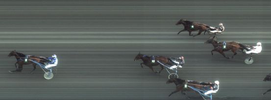 Målfoto for løp 4 på bane FO den 01.02.2014