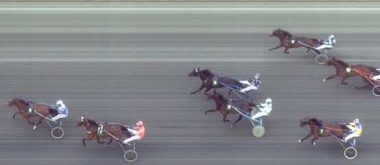 Målfoto for løp 4 på bane FO den 22.04.2014