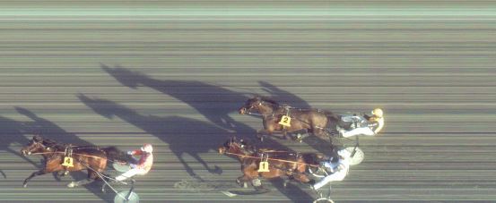 Målfoto for løp 1 på bane FO den 04.04.2017