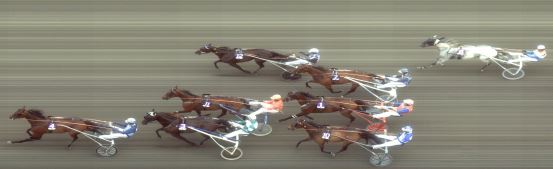 Målfoto for løp 8 på bane FO den 18.06.2017