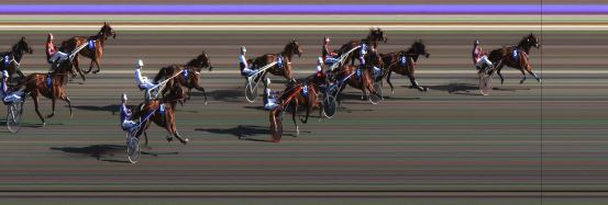 Målfoto for løp 2 på bane JA den 25.05.2014