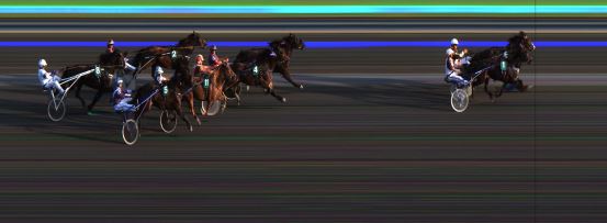 Målfoto for løp 4 på bane JA den 08.08.2014