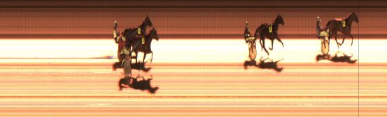 Målfoto for løp 1 på bane JA den 23.11.2014