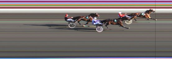 Målfoto for løp 4 på bane JA den 03.07.2015