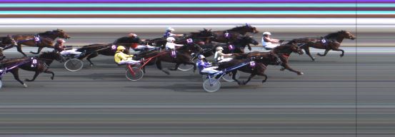 Målfoto for løp 8 på bane JA den 04.07.2015