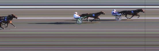 Målfoto for løp 2 på bane JA den 30.08.2015