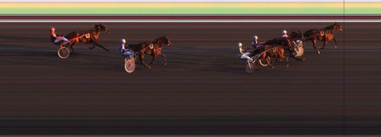 Målfoto for løp 7 på bane JA den 30.08.2015