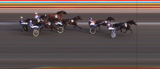 Målfoto for løp 5 på bane JA den 07.07.2016