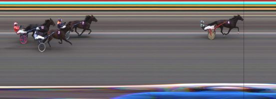 Målfoto for løp 8 på bane JA den 10.07.2016