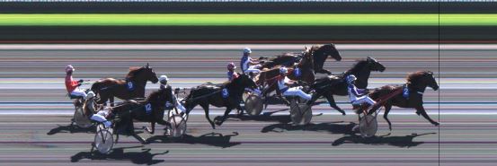 Målfoto for løp 2 på bane JA den 23.08.2016