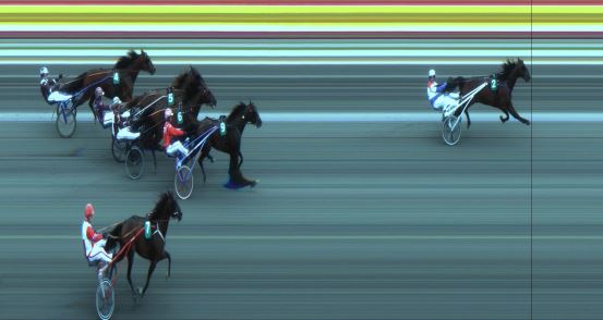 Målfoto for løp 4 på bane JA den 07.07.2017