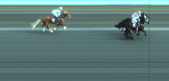 Målfoto for løp 7 på bane JA den 18.06.2018