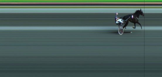 Målfoto for løp 8 på bane JA den 06.07.2018