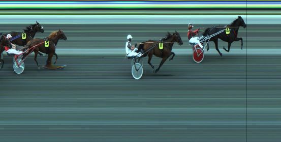 Målfoto for løp 1 på bane JA den 09.07.2018