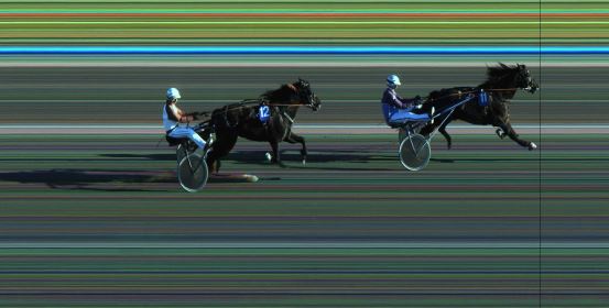 Målfoto for løp 2 på bane JA den 19.04.2020