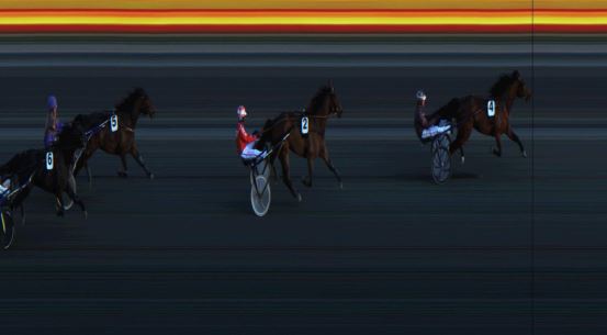 Målfoto for løp 5 på bane JA den 20.04.2020