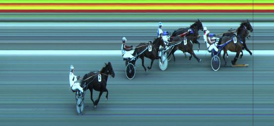 Målfoto for løp 5 på bane JA den 29.04.2020