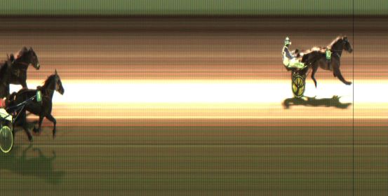 Målfoto for løp 4 på bane JA den 11.12.2020