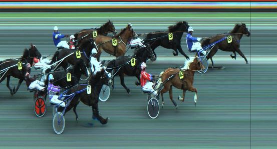 Målfoto for løp 1 på bane JA den 15.05.2021