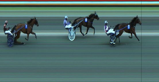 Målfoto for løp 2 på bane JA den 15.05.2021