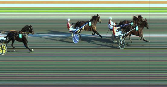 Målfoto for løp 4 på bane JA den 03.06.2021