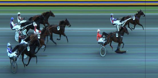 Målfoto for løp 5 på bane JA den 30.10.2021