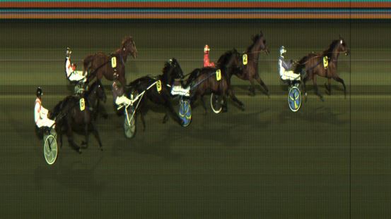 Målfoto for løp 1 på bane JA den 04.02.2022